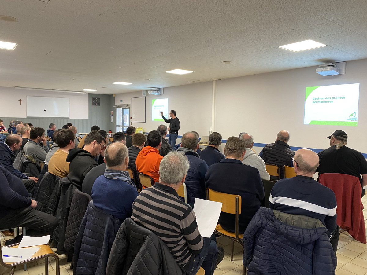 L’équipe de <a href="/MoisdonNegoce/">Moisdon Negoce</a> a le plaisir d’accueillir les agriculteurs/agricultrices de leur réseau lors de la réunion annuelle au lycée agricole de Derval.
Merci aux intervenants du jour <a href="/AtlCereales/">Atlantique Céréales</a> <a href="/ChambagriPdL/">Chambres agri PdL</a> 
<a href="/NegoceAgricole/">Le Négoce Agricole</a> <a href="/BASF_Agro_FR/">BASF Agro France</a> #easyconnect <a href="/agrodisT/">Agrodistribution</a>