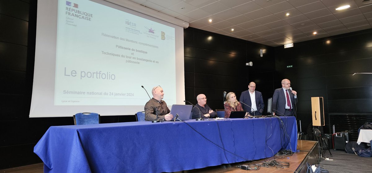 Présentation des Mentions Complémentaires #Patisserie_de_boutique et #Techniques_du_tour_en_boulangerie_et_patisserie. Deux nouveaux diplômes pour la spécialisation des apprenants boulangers et pâtissiers.
#Boulangers #Pâtissiers #Formation