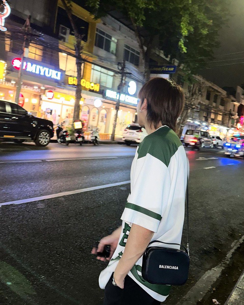 ꔛ ⭐
IG Update : totogaback

“ หนุ่มบรรทัดทอง 🌝 ”

#ออฟโรด #offroadKTP 
#byNUBDAO
