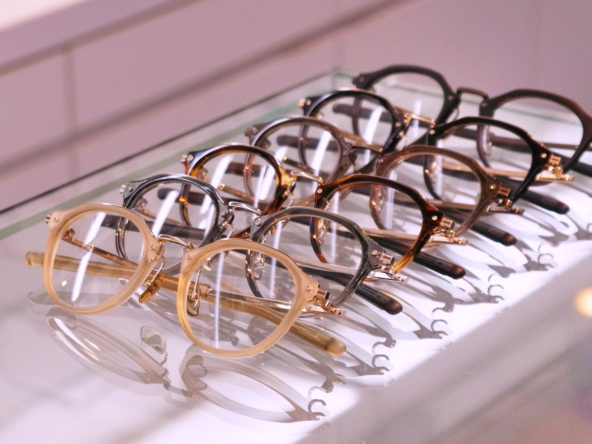 9999byhayashi's tweet photo. 【999.9新作2023-2024モデル入荷第13弾!】
#フォーナインズ #眼鏡 #メガネ #M114シリーズ #M115 #クラウンパント
MORE INFO↓
https://t.co/z7LLDpEwpo
#山口県 #防府市 #ハヤシメガネ #フォーナインズ専門店 常時1000本以上在庫!
●新作モデル発売中!
●2/1より999.9一部商品価格改定 https://t.co/5OtXh0UbdV