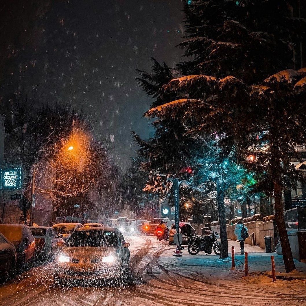 Ankara’nın şu halini çok özledim..Acil kar yağmalı