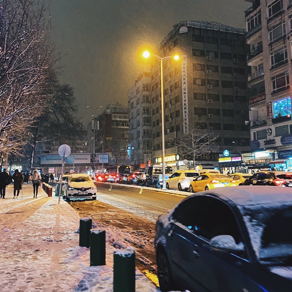 ankaramesken's tweet photo. Ankara’nın şu halini çok özledim..Acil kar yağmalı https://t.co/QRt5LHoa1P