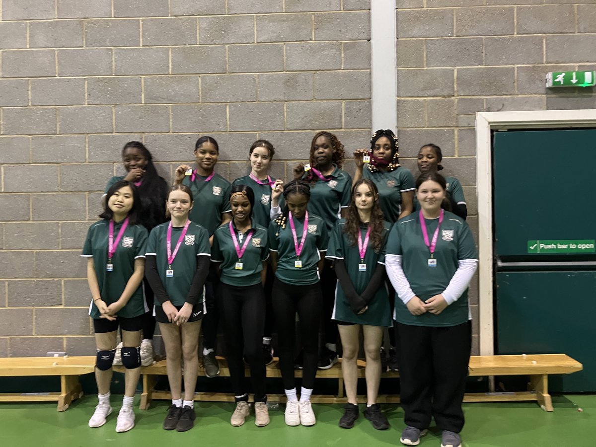 croydonssp's tweet image. A really fun afternoon at the Yr 9&amp;amp;10 Girls and Yr 11 Girls Volleyball yesterday. Well done to @TMCSPurley and @TenisonsPE who swept the medals!🥇🥈