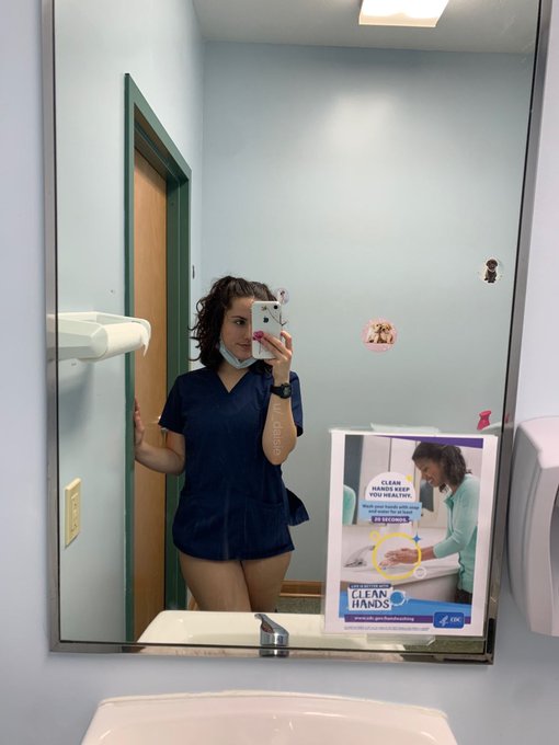 Watch daisie's leaked NSFW photo on TwXstars