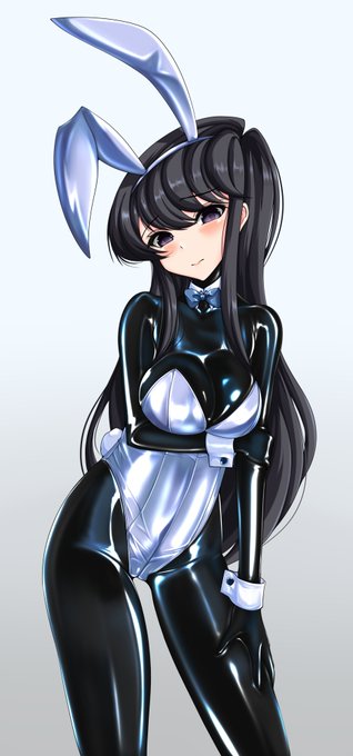 ラバスーツと色んなカラーのつやつやバニースーツって良いよね🐇 