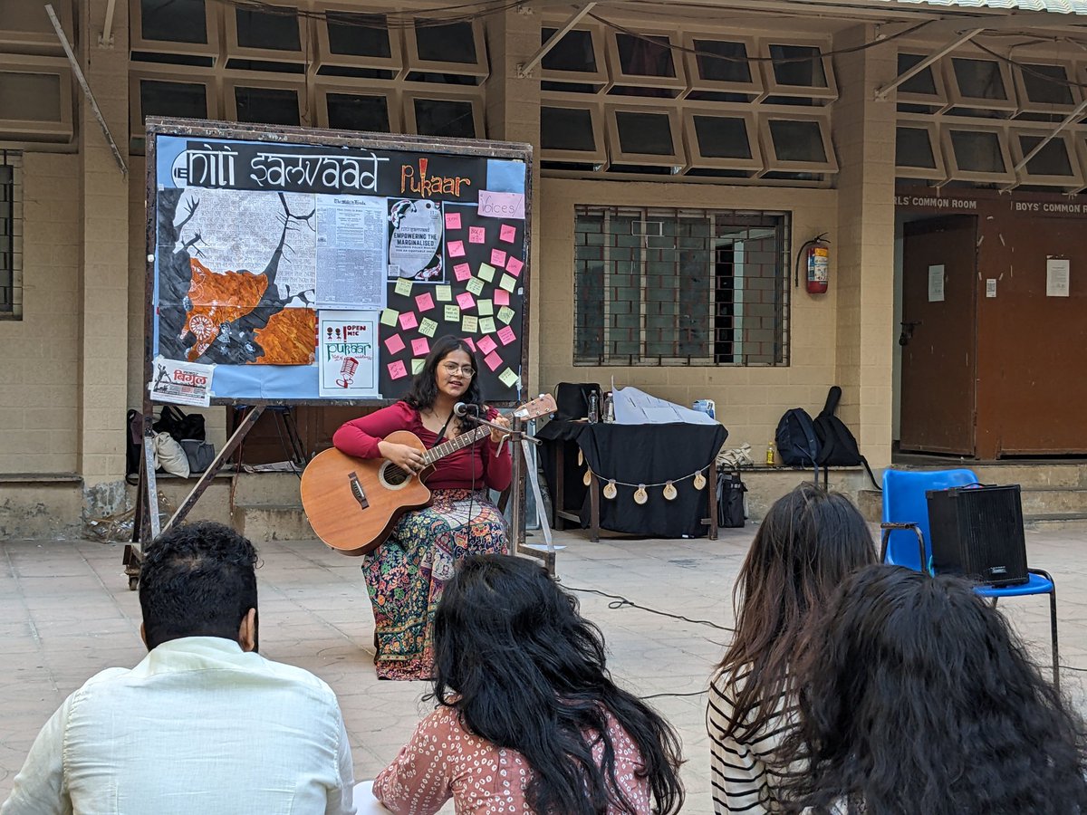 NitiSamvaad's tweet photo. Our resident nightingale Priyamvada with a soulful medley of songs serenading our audience!! https://t.co/9NnEceNklh