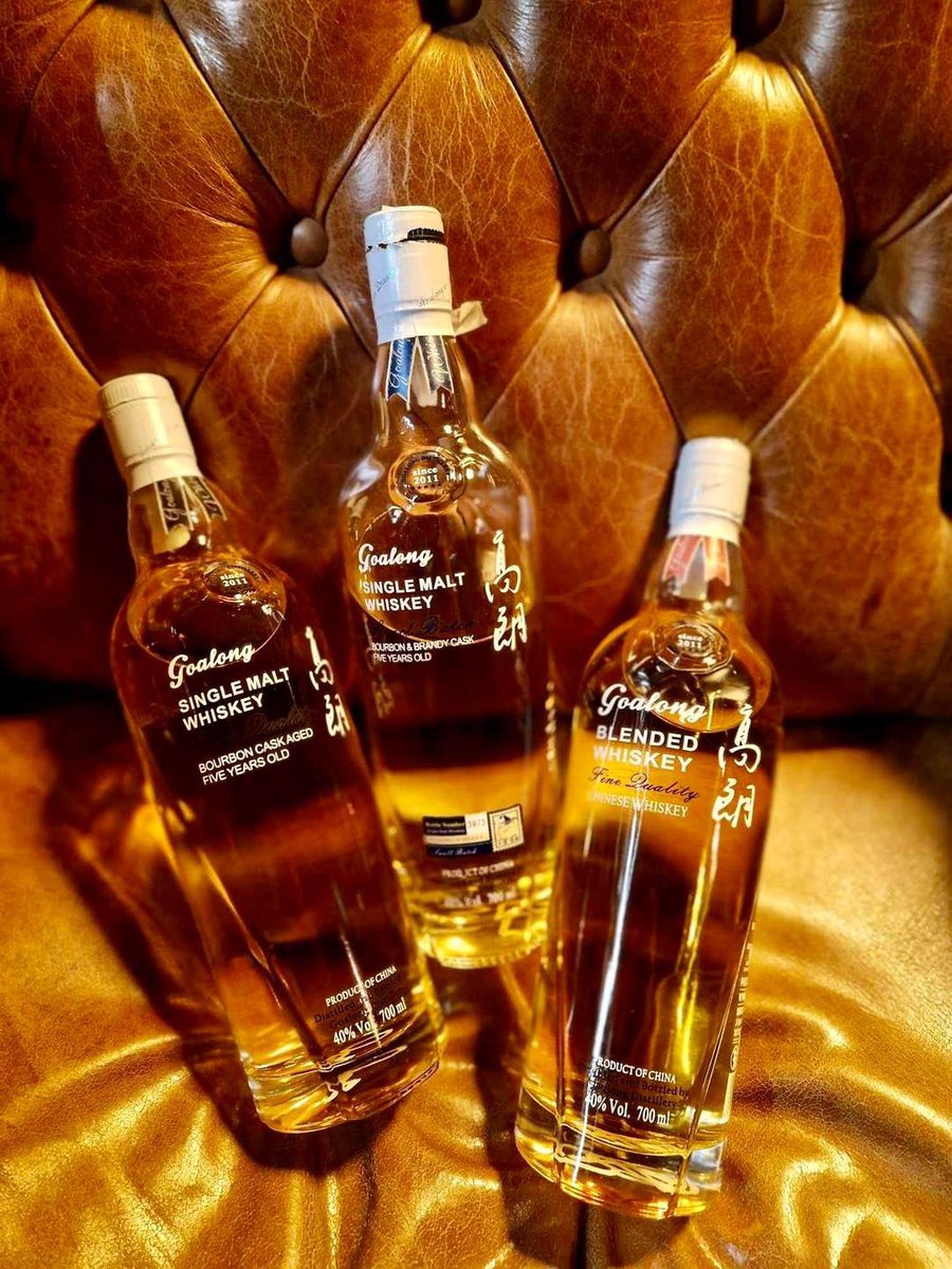 DomWhiskyJG's tweet image. Menu degustacyjne (3x20ml):

* Jastrzębia Góra zestaw #ElementsofIslay PI5, PI6, Oc5 w cenie 165 zł.

* Warszawa zestaw #Goalong 5yo, Bourbon and Brandy Cask, Fine Duality w cenie 45 zł.

* Sopot zestaw #Redbreast Cask Strength, 15yo, 21yo w cenie 145 zł.

#whiskybar #tastingset