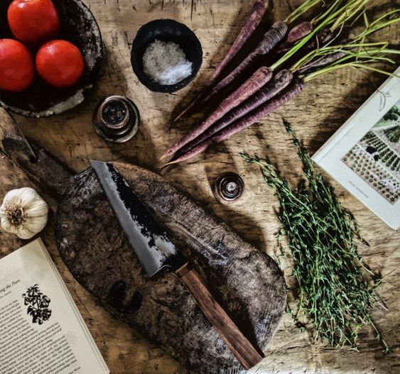 FoxedQuarterly's tweet photo. ‘These little #books turned out to contain not just #recipes – Onion Soup without the Fuss, Dandelion Wine, Mincemeat Tel Aviv – but a selection of #poems &amp; the hugely entertaining story of the #author’s life.’ Sue Gee on Paul Roche’s #cookerybooks Issue 8 https://t.co/JMIOuShy4M https://t.co/Owt6PIaHjY