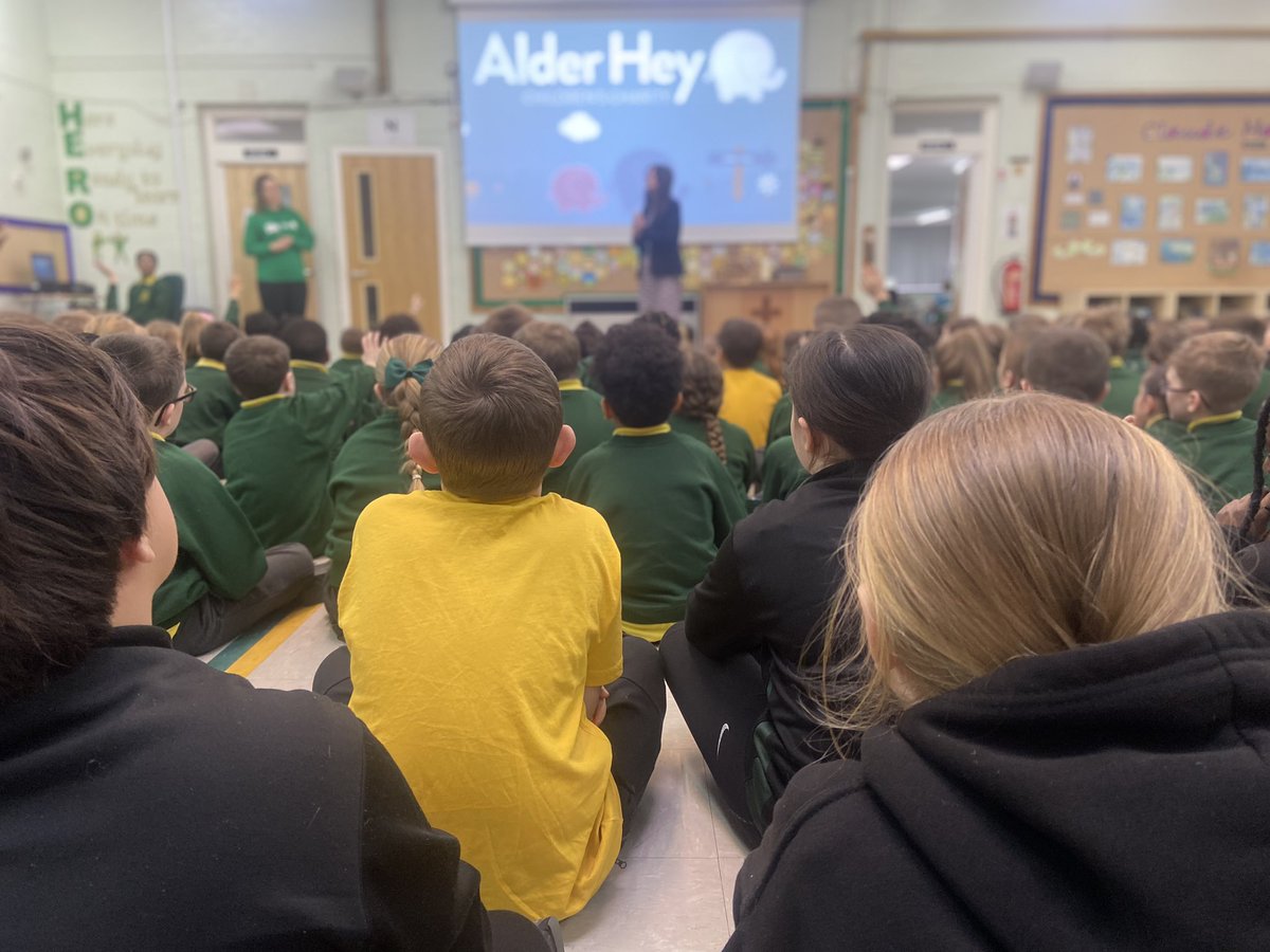 Thank you, Sarah, from <a href="/AlderHeyCharity/">Alder Hey Children’s Charity</a> who came to celebrate our fantasy fundraising efforts with us today! It’s lovely to see where our money is going to and how much it will help poorly children during their time in hospital. Together we can! 💚💛 #makeadifference #alderhey