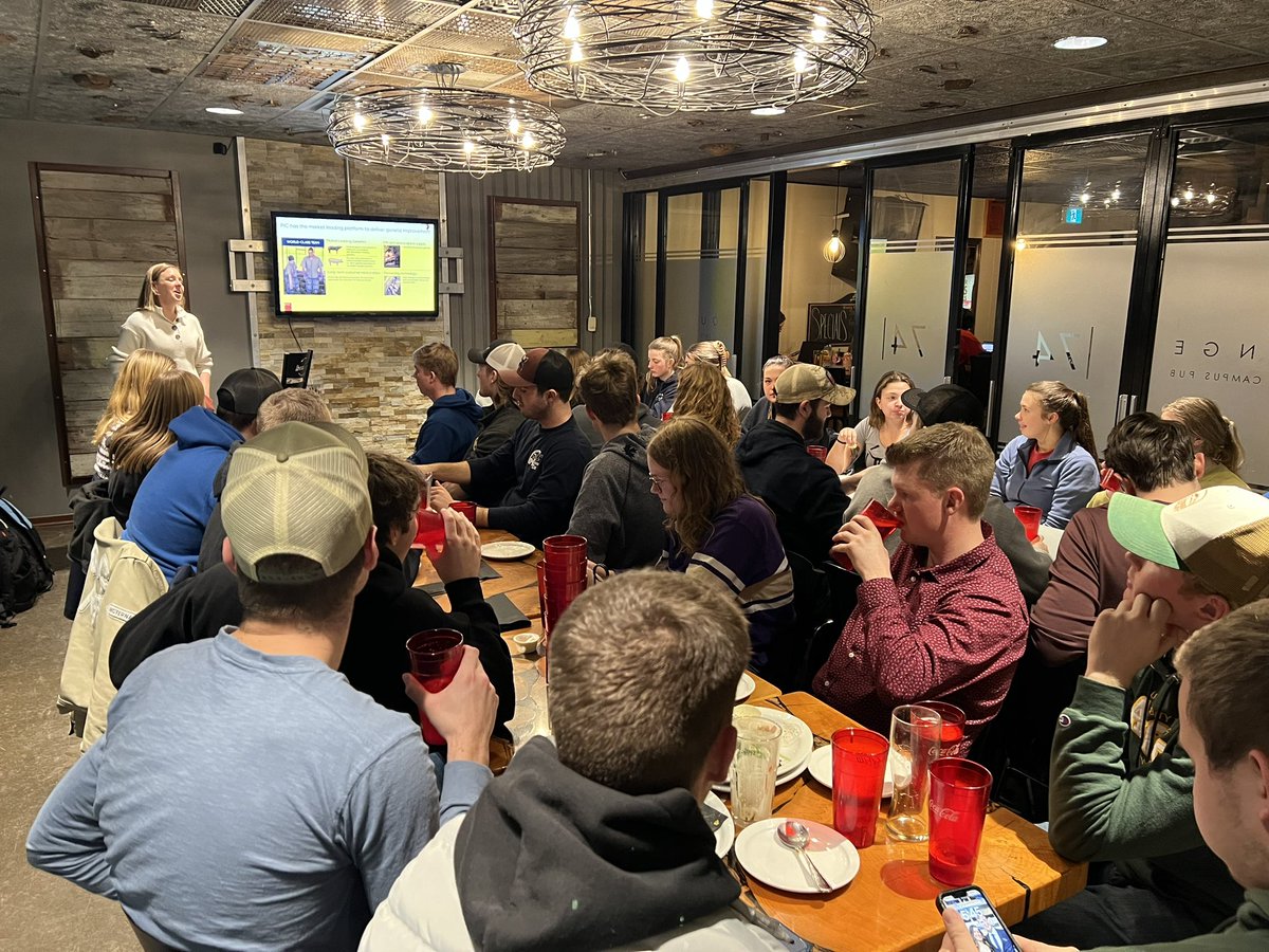 Had a great visit with the next generation of pork producers from <a href="/OACSwineClub/">OAC Swine Club</a> last night. Talked on the future of pig production in Ontario, <a href="/PigImprovement/">Pig Improvement Company (PIC)</a> genetic improvement program and more. The passion was palpable. The future is bright!