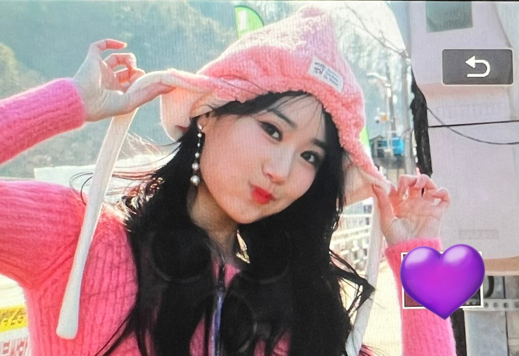 specialday_0403's tweet image. 📸[프리뷰] 240124 화천
#플로리아 #floria #조아라 #joara #JOARA #조성아 @EntFloria

애기야 모야 넘 기욥짜나Ｏ(≧▽≦)Ｏ