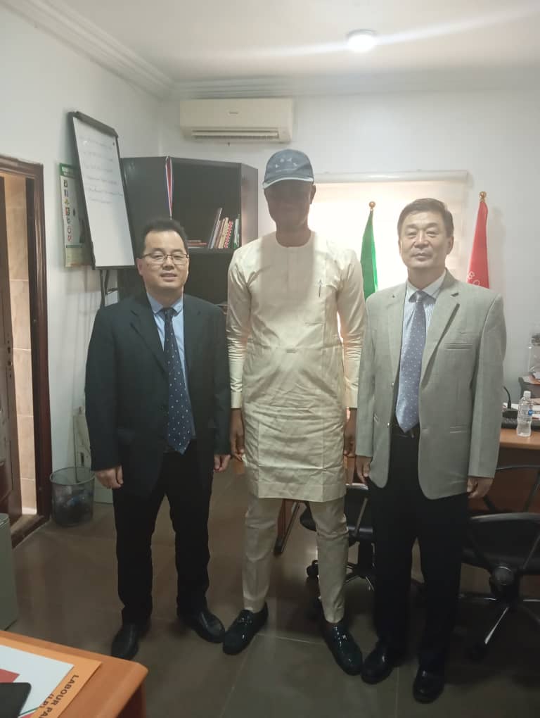 Kennedy4Aha's tweet photo. Yesterday, I played host to officials from the Chinese Embassy in my Office of National Youth Leader, LP, at our @NgLabour National Headquaters in Abuja. 
Forward Ever with possible ways of partnership and collaborations gor Youth Empowerment.
#BackwardNever https://t.co/wIJrmjfiD8