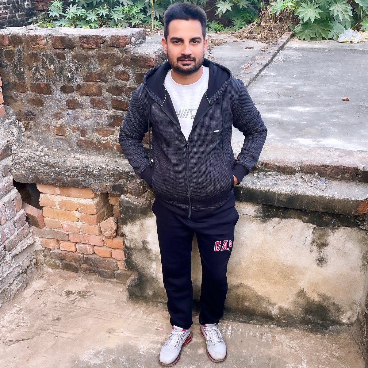 hthakur365's tweet photo. #pic #picoftheday #picofday #pictures #pics #picoftheday📷 #picture #popularpic #pictureoftheday #himmithakur #photo #photoshoot #photoeveryday #instaphoto #photoday #photoftheday #photodaily #instaphoto #photoaday #photoofday #photosession #travelphoto #photos #pictures #picture https://t.co/qzPhHWoz62