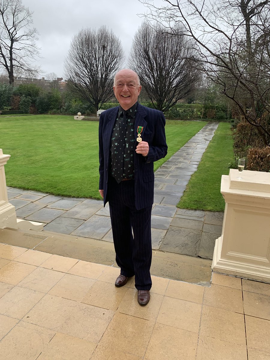 Oz Clarke tweet media