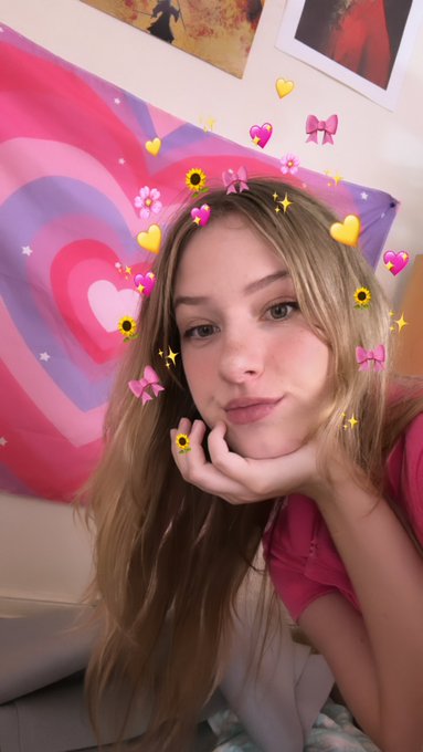 I finally won league of legends!! I completed the game! 🥰💖 https://t.co/Ap7cc7zl20