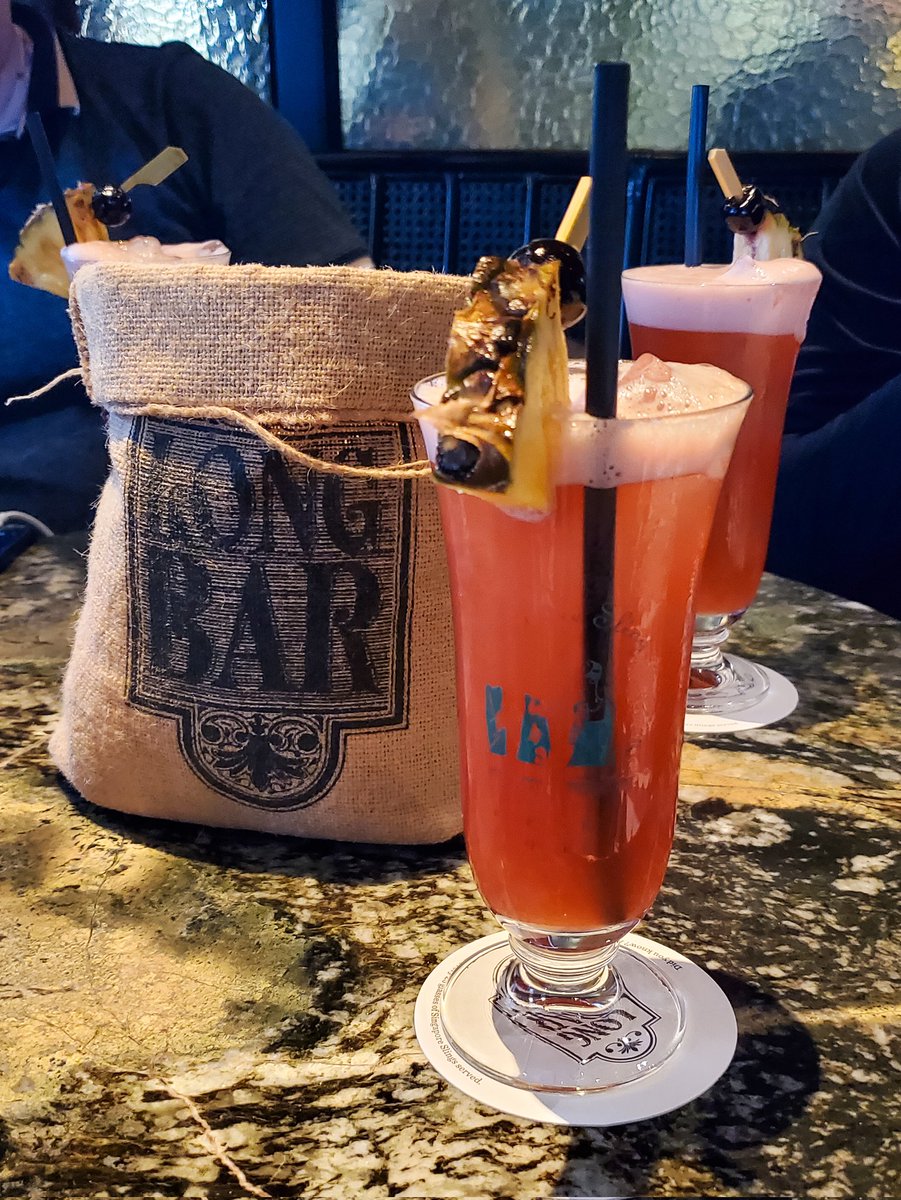 ttv_charlie's tweet image. American, British, German, and French pirates walked into Long Bar, how many made paper boats? @StrongJonSilver @waallouh @LilywhiteTv