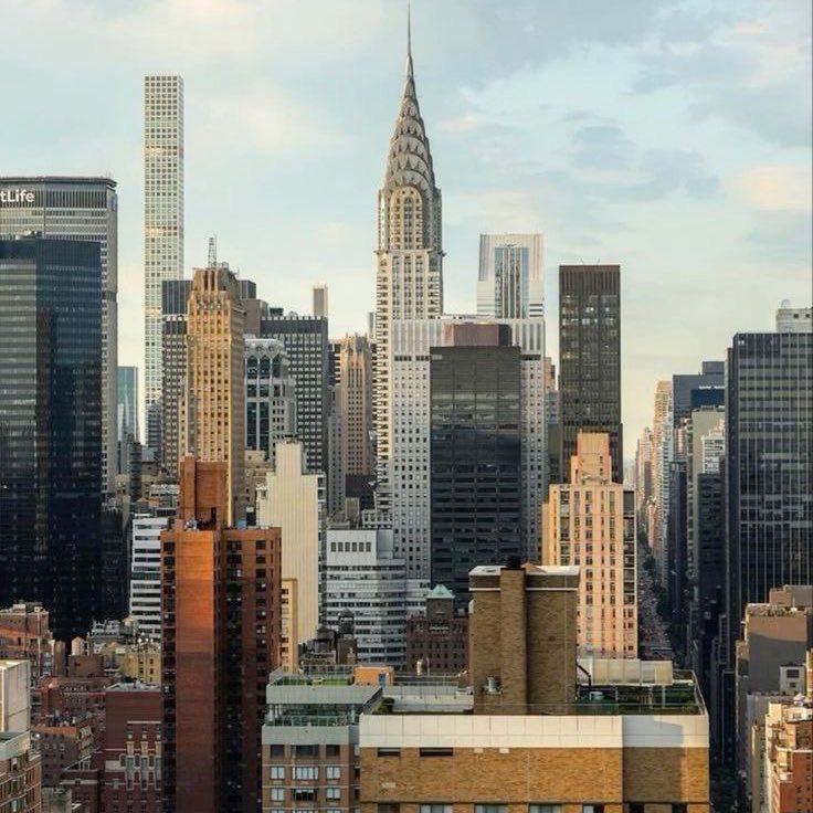 PrettyYetWitty's tweet image. always learning 🎧