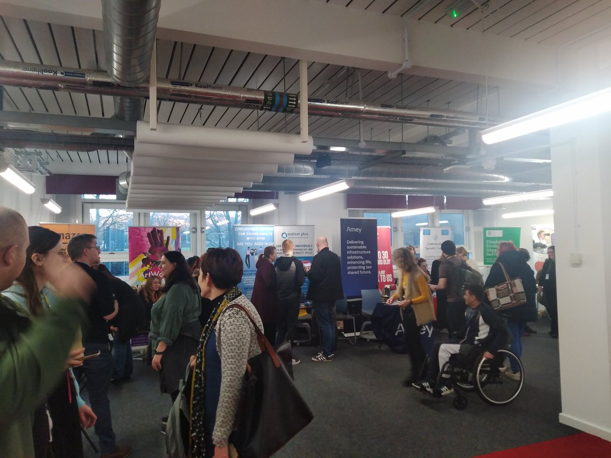 Last Thursday, the Careers & SEND Team hosted an 'Inclusive Careers' event in our City Campus Innovation Suite! The event was well attended by students, parents/carers & external organisations - Watch this space for similar events in future🤩 @sheffcol @SeeitBeit_Sheff #gofurther