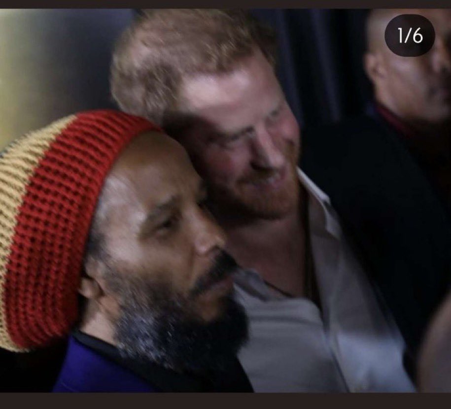 successceci's tweet image. It’s really unbelievable that the British press keeps saying Harry and Meghan are bitter, unsuccessful and nobody wants to be associated with them and every time H&amp;amp;M are outside they are proved wrong… #stophateforprofit