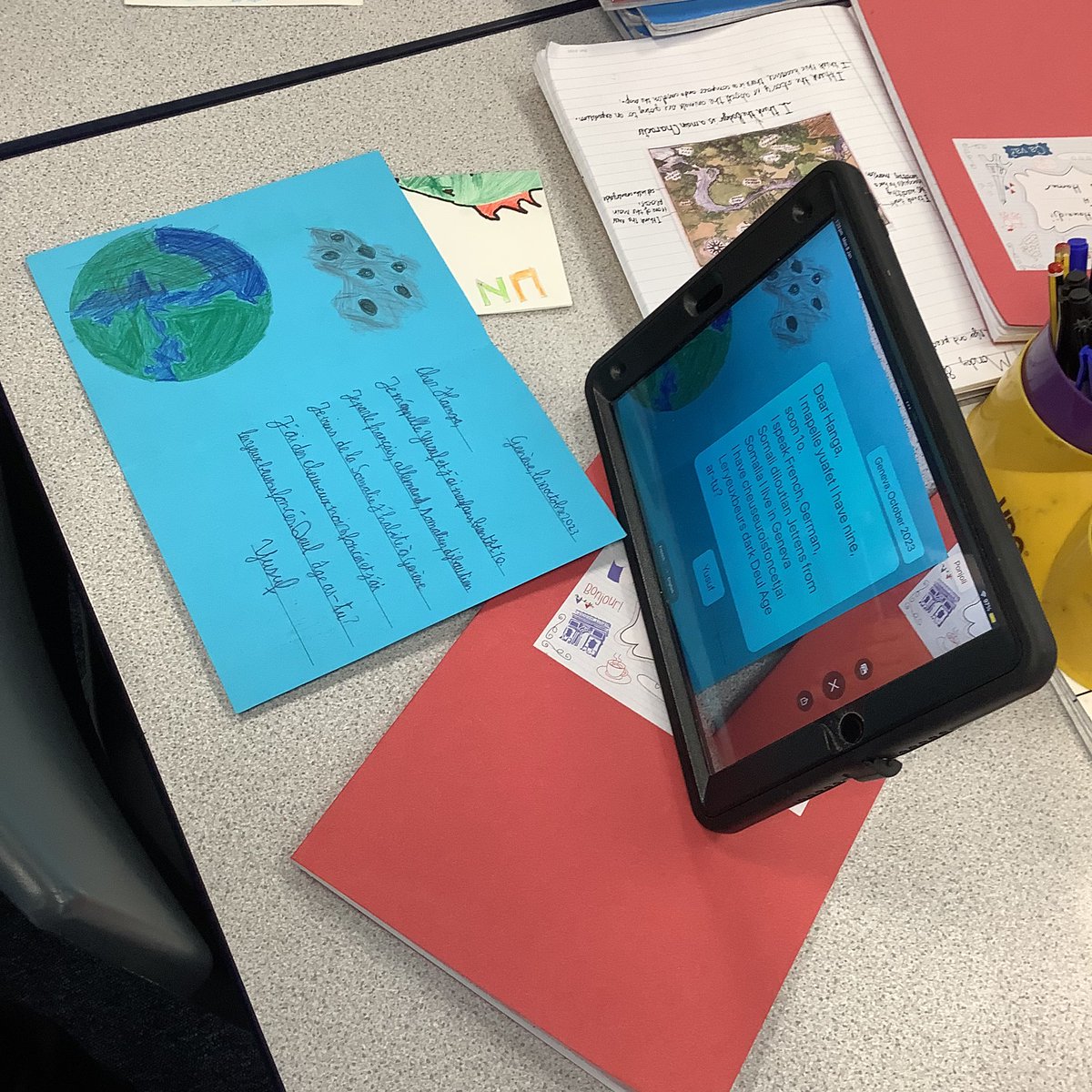 FrenchGaskell's tweet image. Year 5 loved receiving French pen pal letters from our partnered school in Geneva! @GaskellPrimary