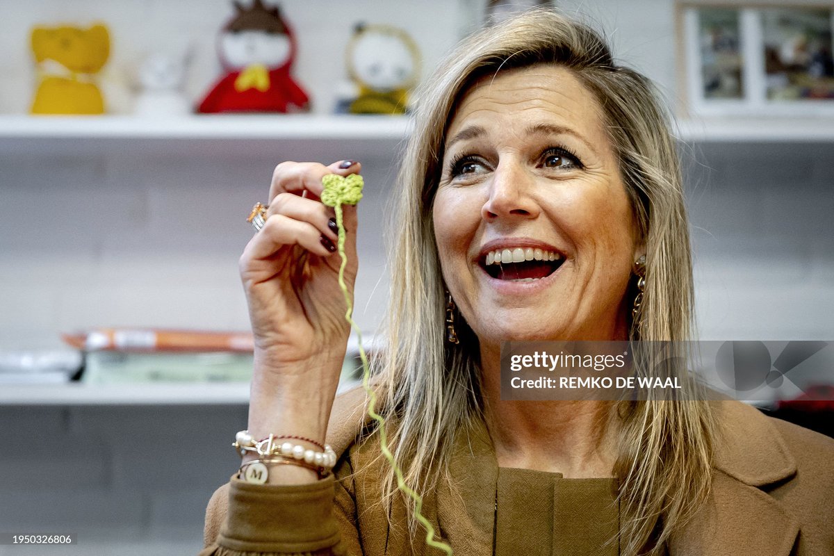 Queen Maxima of the Netherlands recently visited VieCuri Medical Center to observe their Care Evaluation program and Almere Haven to try her hand at crocheting!! Love seeing her wearing her glasses as well! Max always looks like she enjoys herself on these engagements!!