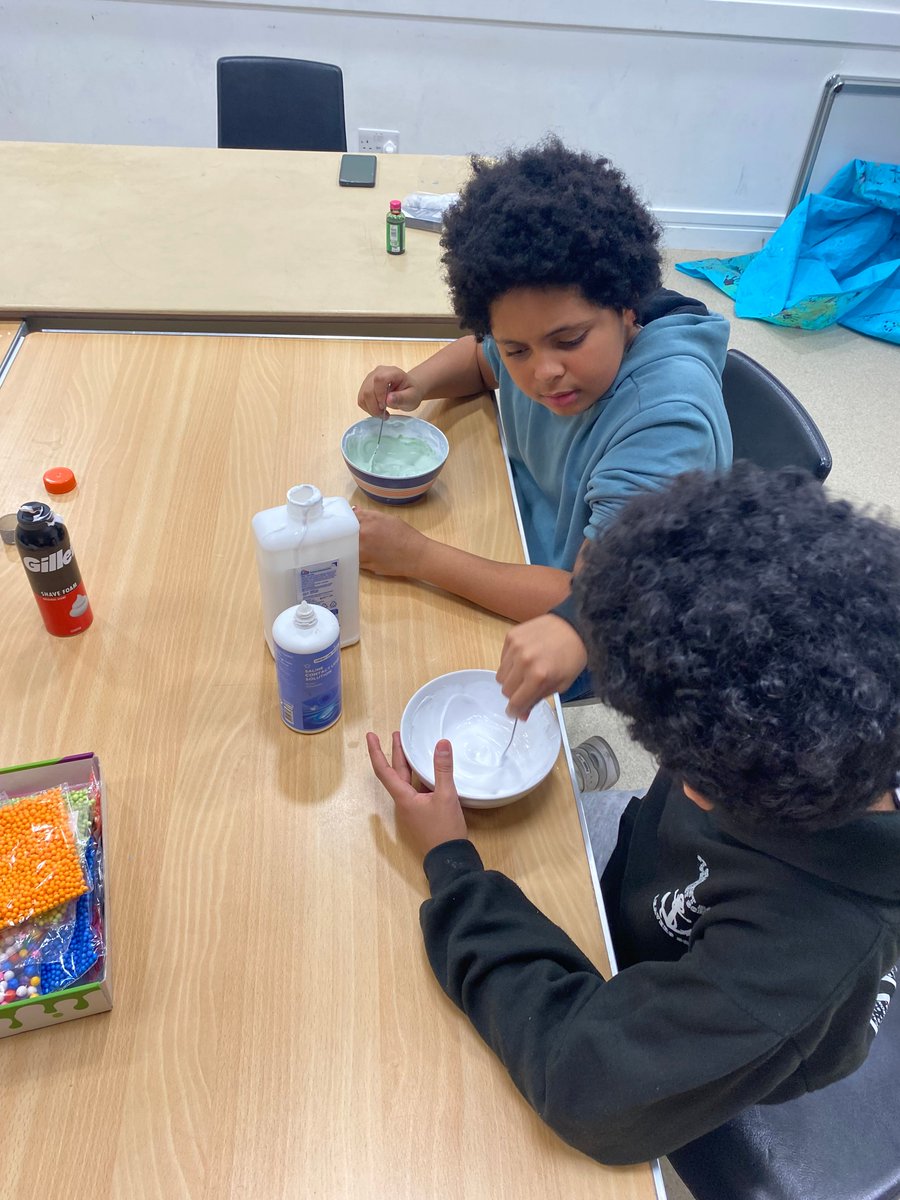 Dragon Hall Trust tweet media