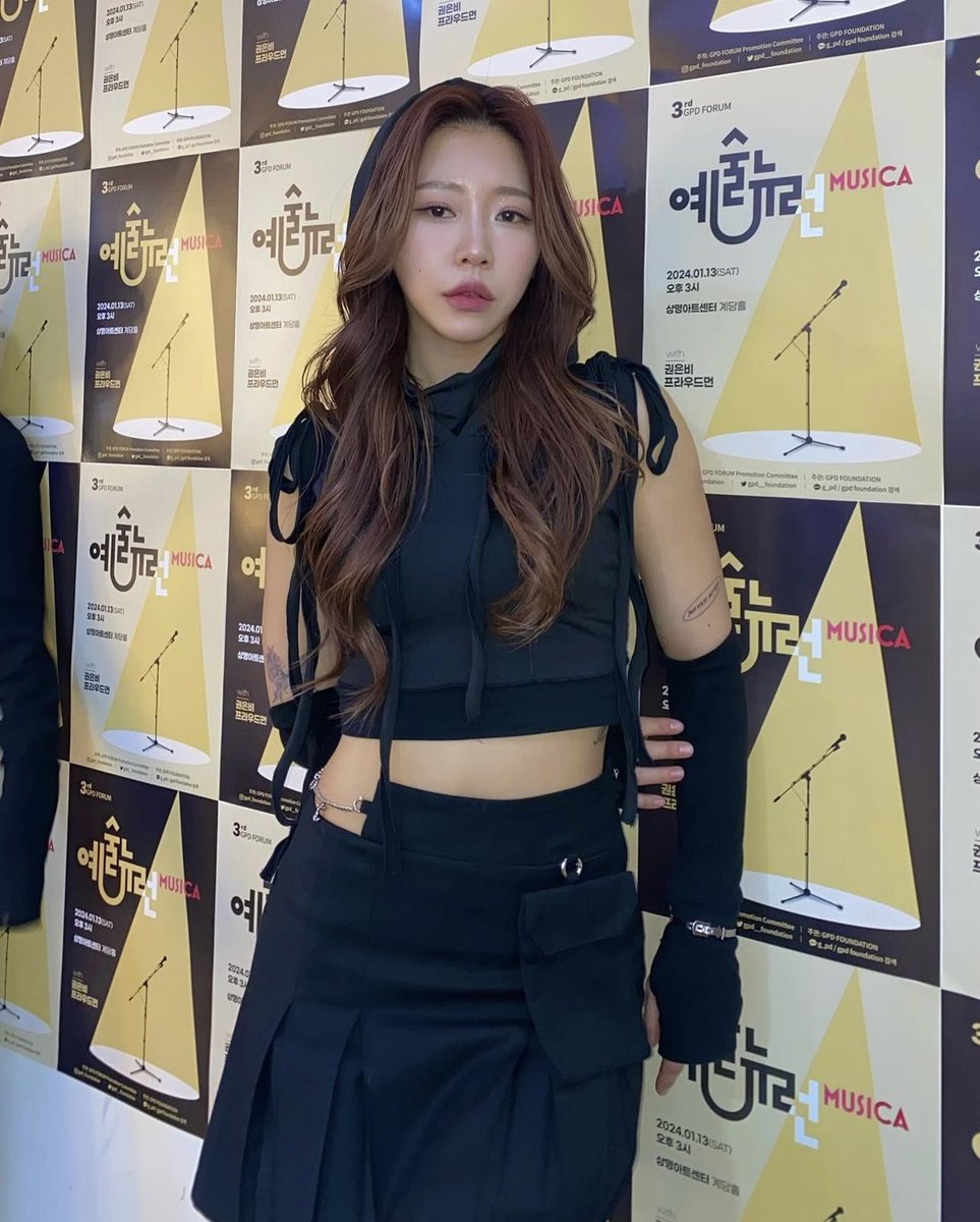 티원지원 tweet media