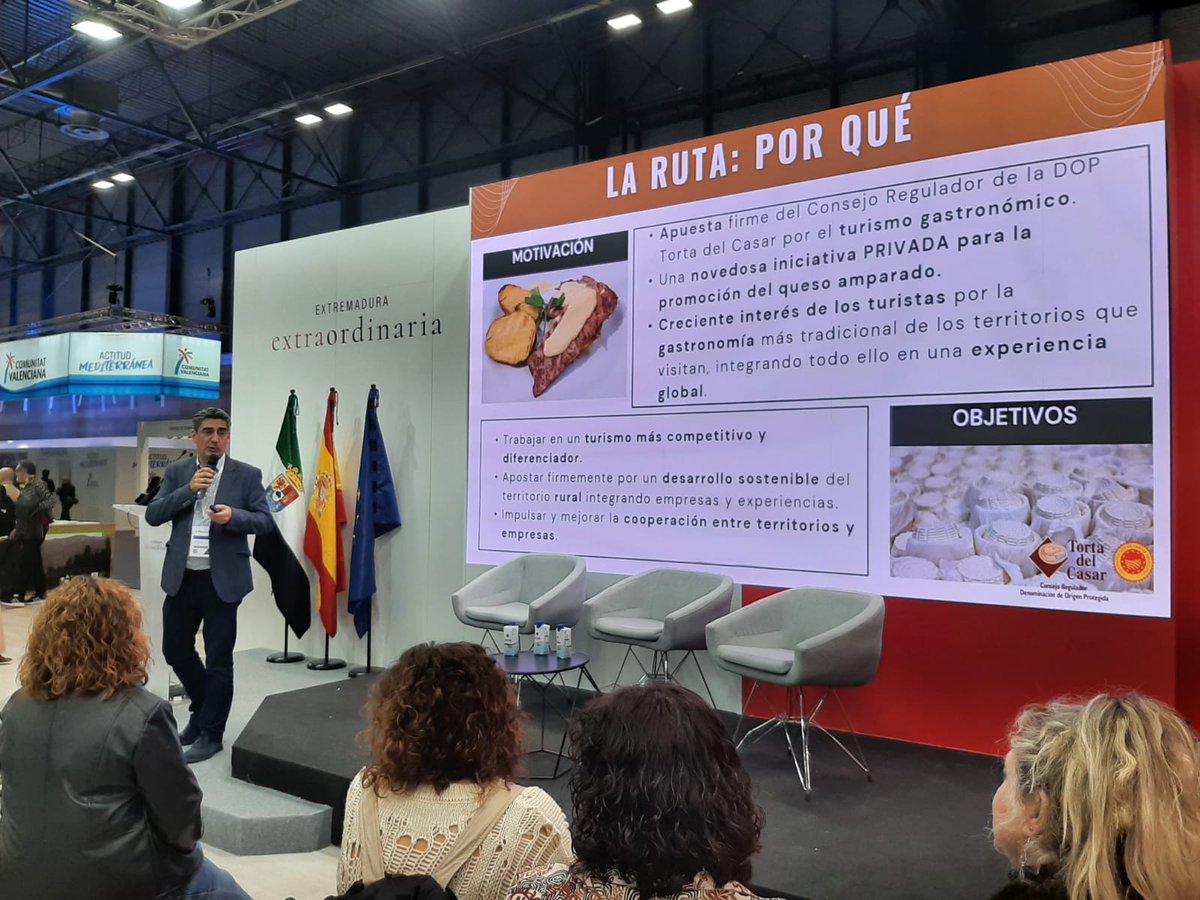 😋 El #turismogastronómico presente también en las presentaciones ‘Extragastronomía’ de la zona de conocimiento con las comarcas de #Olivenza y #SierradeGata, la Reserva de la Biosfera de #LaSiberia y la DOP @tortacasar