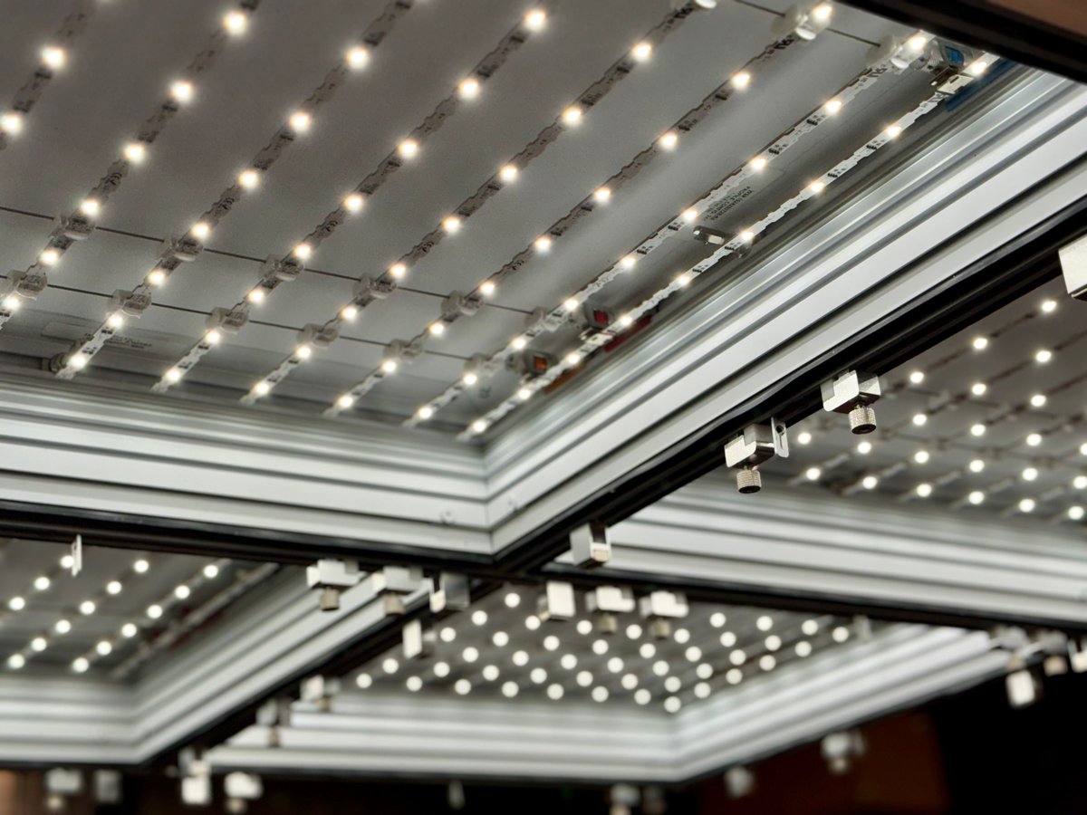 tls_lighting's tweet image. Testing our #LumiSky with the #Solalightingengine before sending it to one of our #customers. We take care of every detail to deliver a #flawless product! 🔅 🔆 

Want to know more about LumiSky? Contact us: 
(514) 858-6556 | info@tls-led.com | buff.ly/412O5Wf