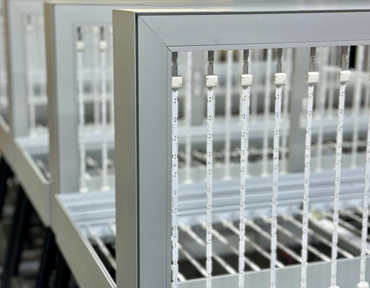 tls_lighting's tweet image. Testing our #LumiSky with the #Solalightingengine before sending it to one of our #customers. We take care of every detail to deliver a #flawless product! 🔅 🔆 

Want to know more about LumiSky? Contact us: 
(514) 858-6556 | info@tls-led.com | buff.ly/412O5Wf