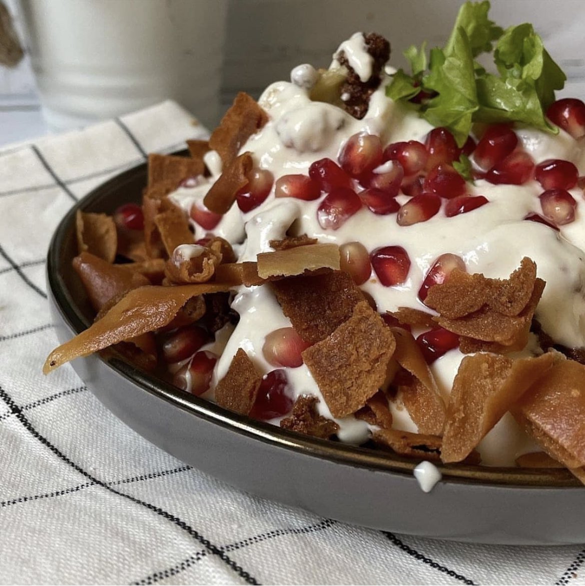 هالتغريده ب تكون عن ألذ الوصفات لـ سلطات لذيذه وسهله وتنفع مع الفطور ب رمضان ❤️‍🔥 

سوو لايك للتغريده وارجعو لها 😋