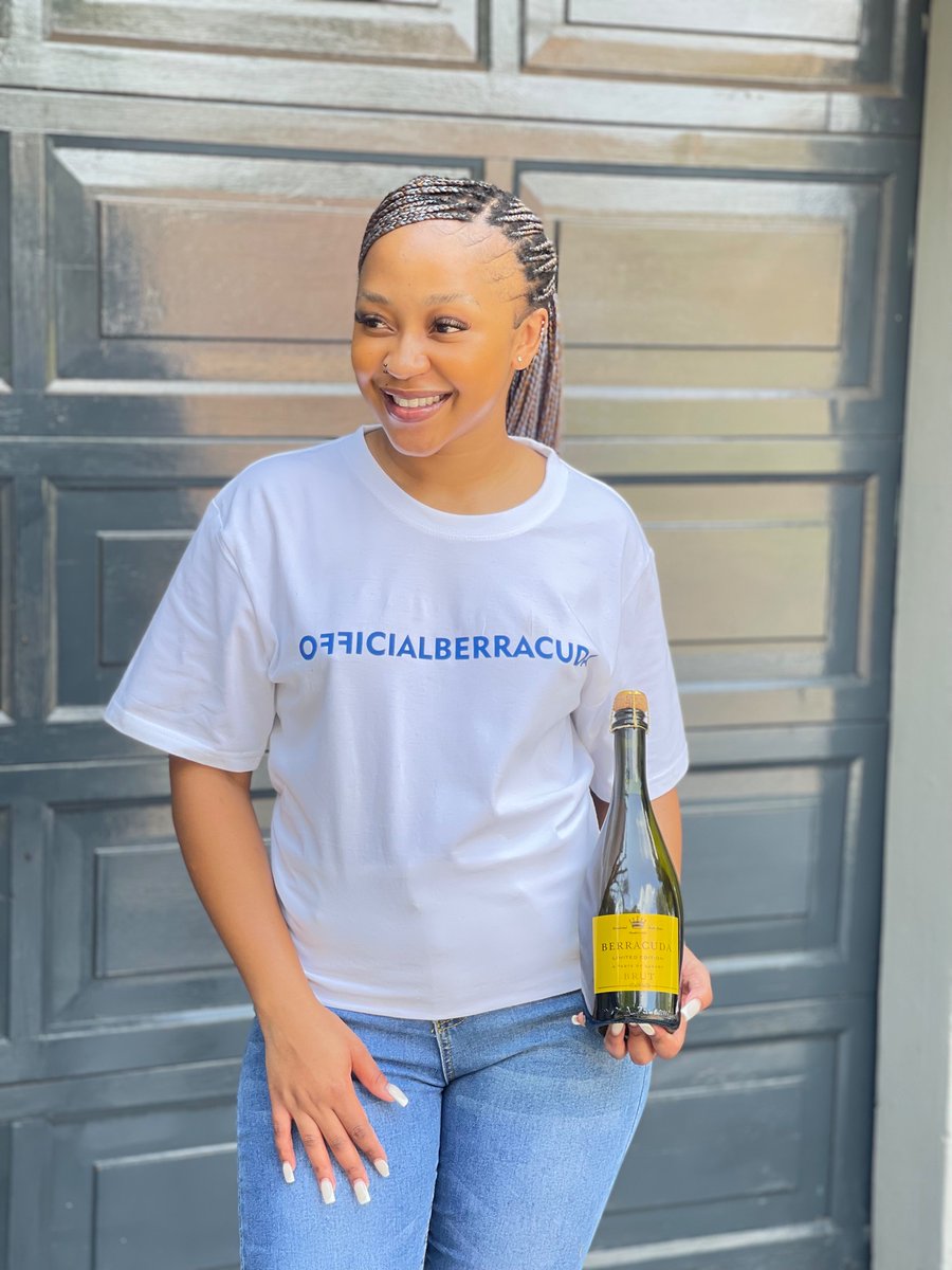 Berracuda_za's tweet photo. Raise the bar at your next celebration with a bottle of berracuda which is a perfect accompaniment  for any occasion.

Celebrate Responsibily.Dont drink and drive🔞 https://t.co/cRD7T7zgUj