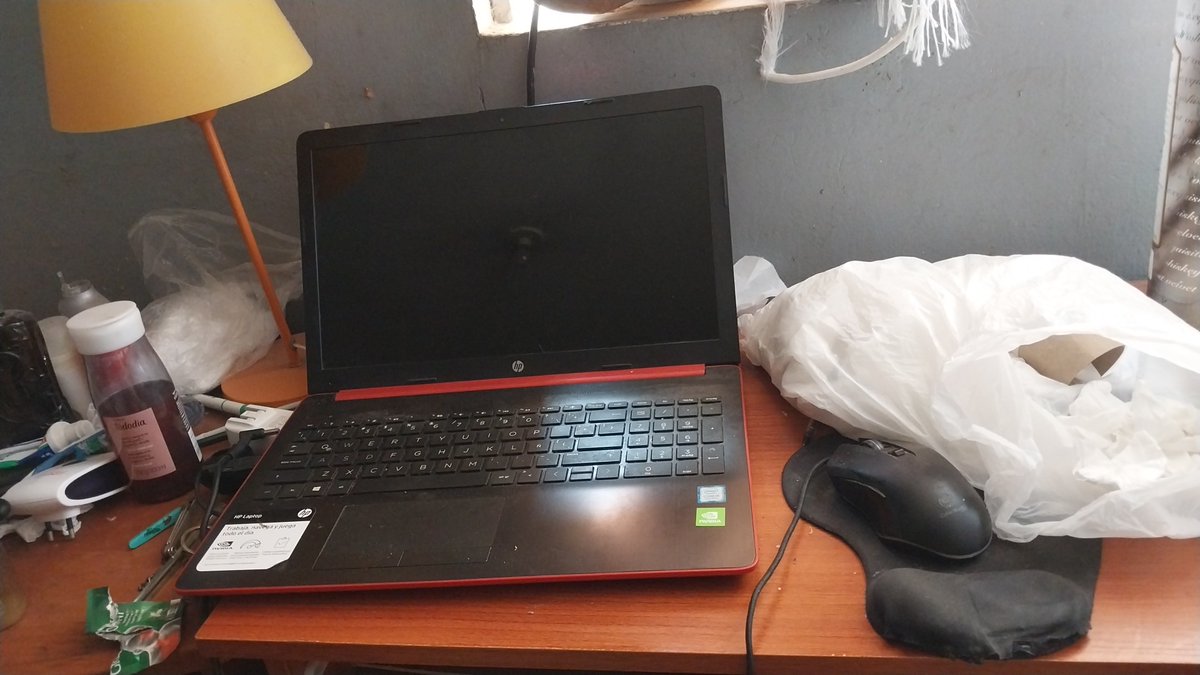 dgaypon3's tweet photo. Rate this amazing #producersetup chat https://t.co/Bl56QaQkQK