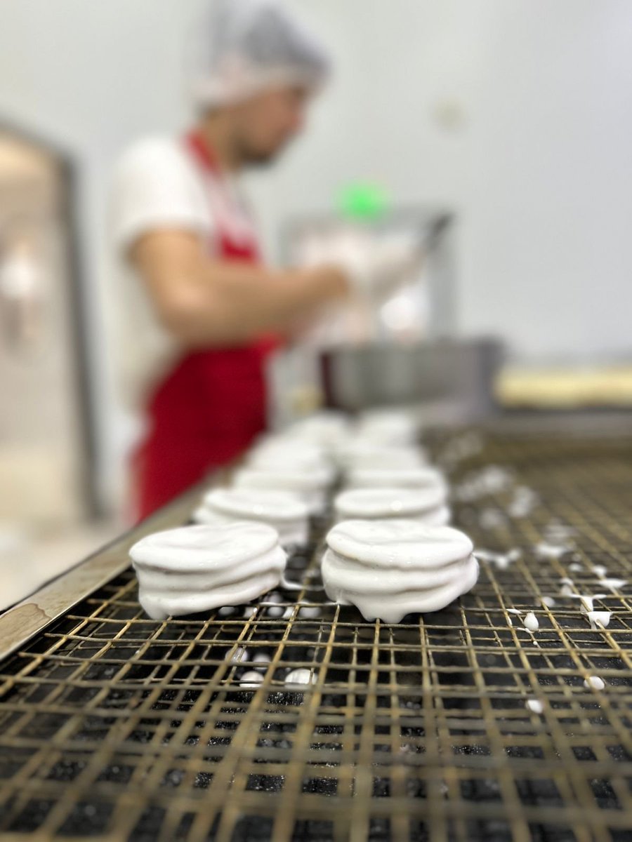 el primer alfajor de argentina fue el santafesino, como messi como las essen, como el liso SANTA FE MI PAIS