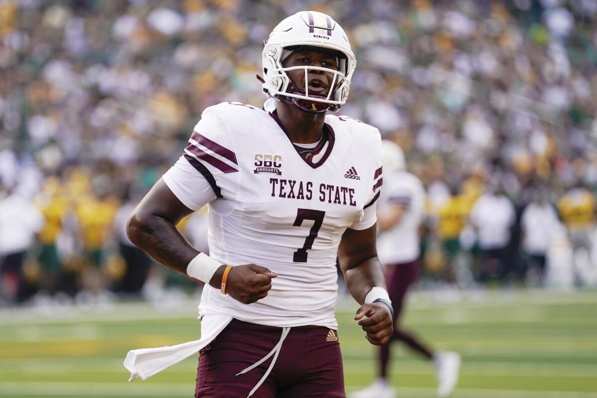 #AGTG  Blessed to receive an offer from the university of Texas state
@TXSTATEFOOTBALL ! @RivalsCole @MikeRoach247 @dctf @Coach_Leftwich @26Int_Hit 
@GJKinne @CoachCope23 @BByrd24
@FBCoachJSmith @Pistol_Pogue
@CoachUzzell @CoachB_John