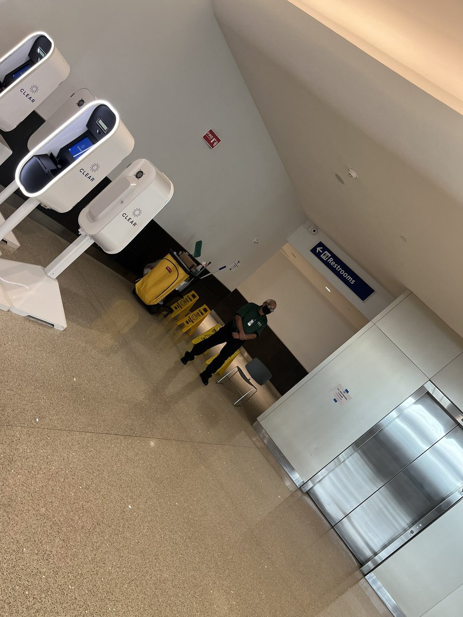 TraversWDSU's tweet photo. Update: The current situation at the largest airport in #Louisiana, @flyneworleans #Nola @CityOfNOLA.
All bathrooms remain closed due to the water main break. Again, ALL bathrooms.
Portable toilets have been brought in.
They are outside, before @TSA check in.
More @wdsu https://t.co/OBFTDOKxBf