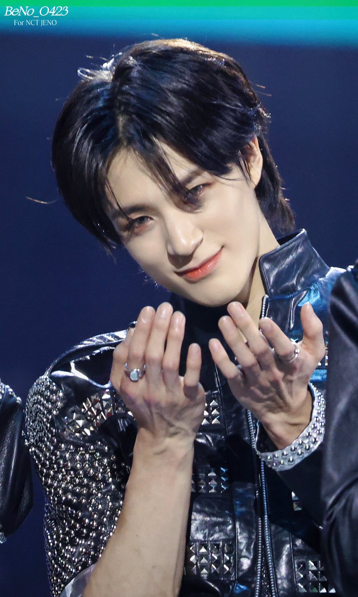 jenowley's tweet image. 오도도도도도 🫴🏻