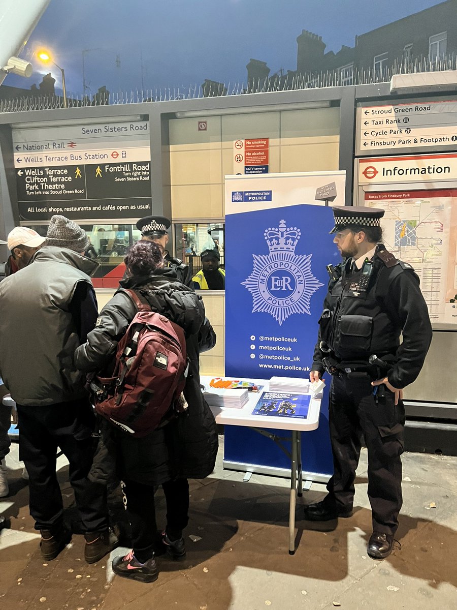 Meet Harringay, Arsenal and Finsbury Park officers at Finsbury Park station to discuss issues/concerns around Violence Against Women and Girls within Finsbury Park. Our stall will be open until 7pm. #zerotolerance #clearholdbuild #saynotoviolence