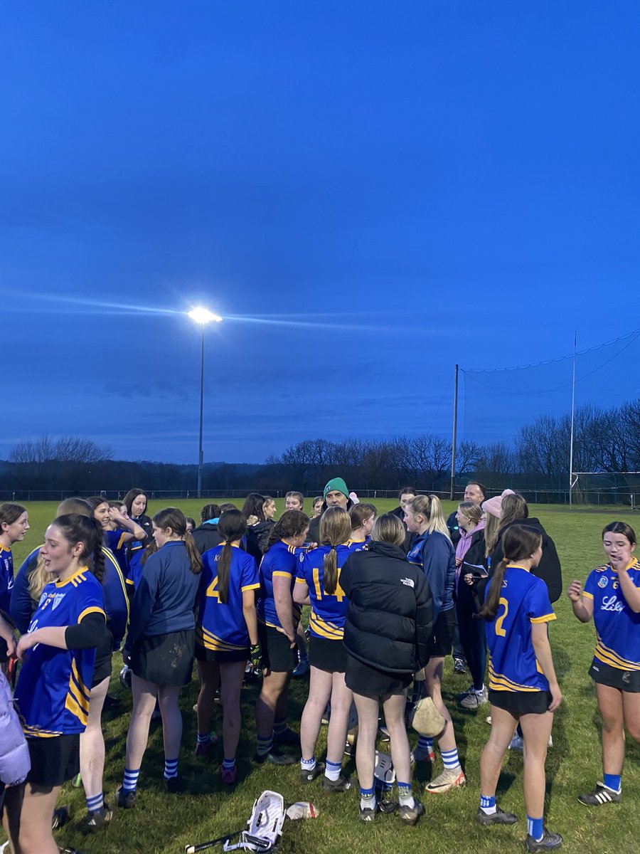 All over here in Mallow! KCS are crowned Munster Champs by a single point🔵🟡 Well done girls! Brilliant achievement 💪🏻