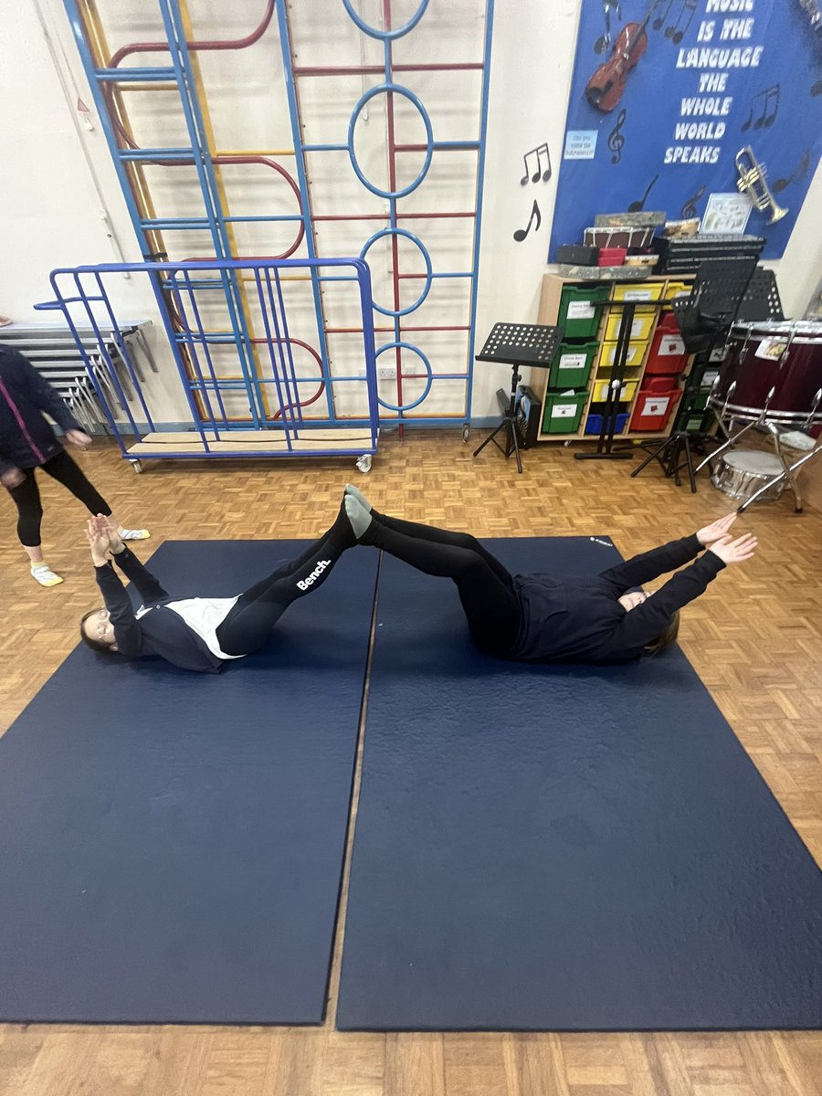 StBernardsep's tweet photo. Team 5 have thought about symmetrical and asymmetrical shapes and rolls in gymnastics. #stbsisactive https://t.co/KvlxoAcDHM