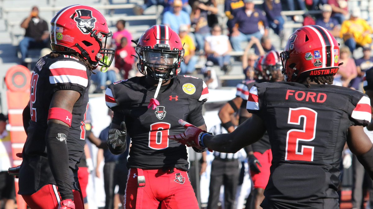 AJWilliams (@aj65thegoat) on Twitter photo #AGTG ✝️ Blessed to be re 🅾️ffered from Austin peay @APSUCOACHMAC <a href="/CCHSfootbal/">Clay-Chalkville Football</a> <a href="/coachfloyd33/">Stuart Floyd</a> #AGTG ✝️ Blessed to be re 🅾️ffered from Austin peay @APSUCOACHMAC <a href="/CCHSfootbal/">Clay-Chalkville Football</a> <a href="/coachfloyd33/">Stuart Floyd</a>