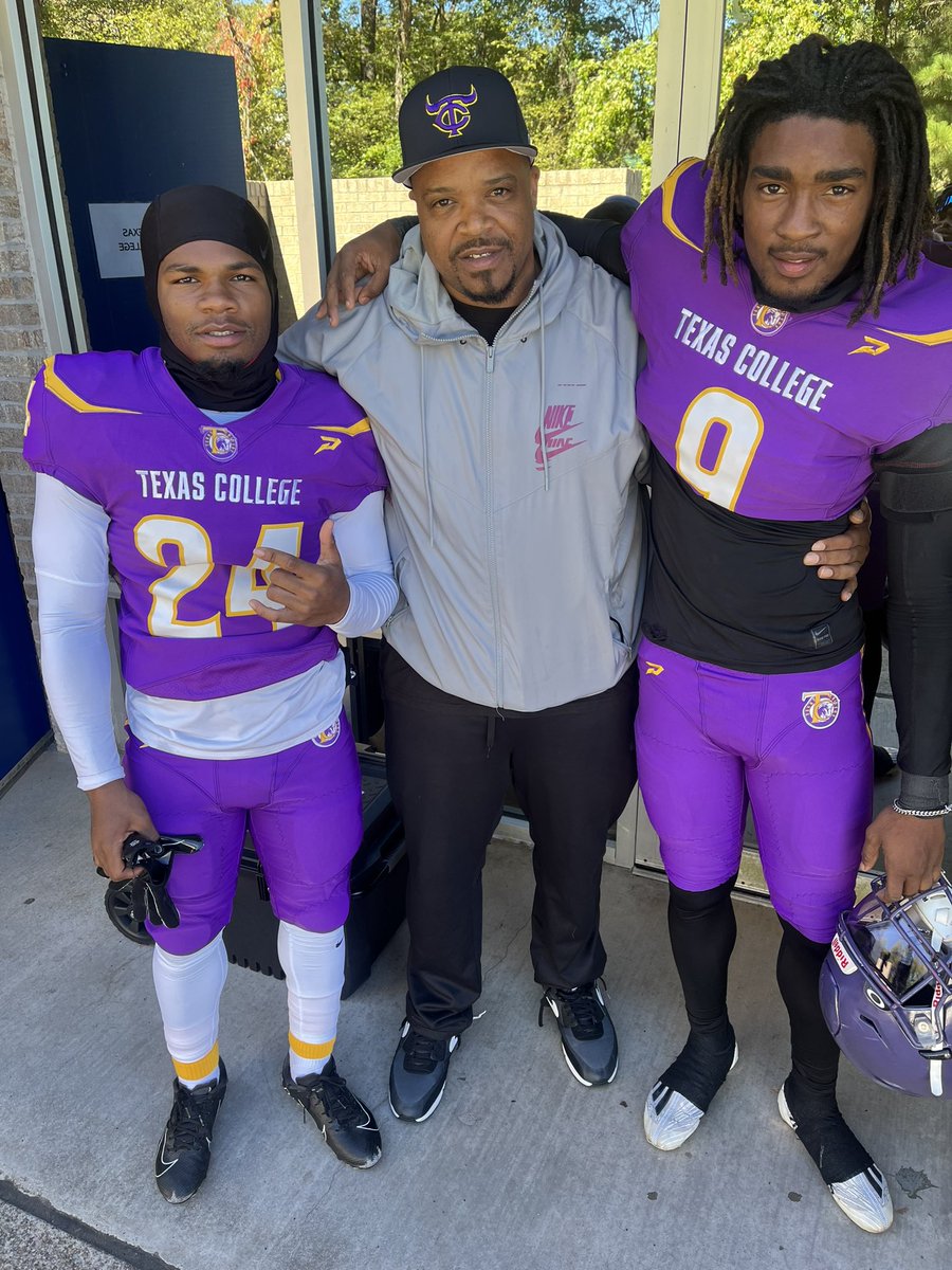 Coach Cotton tweet media