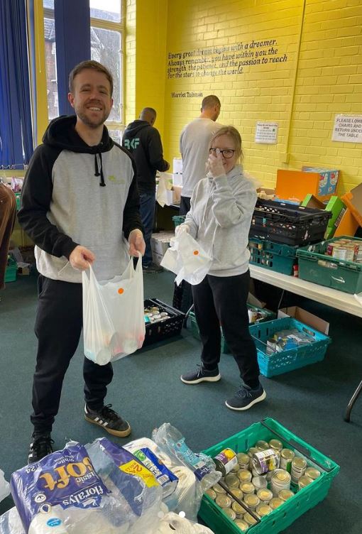 Awesome work from the team over the weekend. We provided 3-4 days worth of food to 113 households.

Help us continue our essential operations by donating - link in bio!

#walthamstow #foodbank