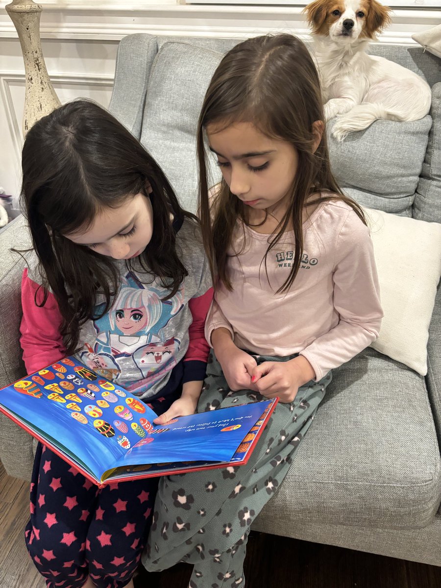 jillklein22's tweet photo. Grace reading to her sister last night for PARP! @WWPPTA @WWP_Dalers https://t.co/ROjzEskoxl