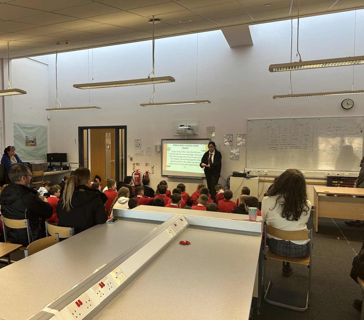 partners_DHS's tweet photo. Jo &amp; @meechan_miss attended at @AntoninePrimary with 4 of our YP from the Antiracism group who delivered their own presentation to 50 P7s. Our girls done an amazing job in front of their biggest audience yet. Massive thanks to @MsAHinkley for organising this 😊😊 https://t.co/0Mp7SocFL4