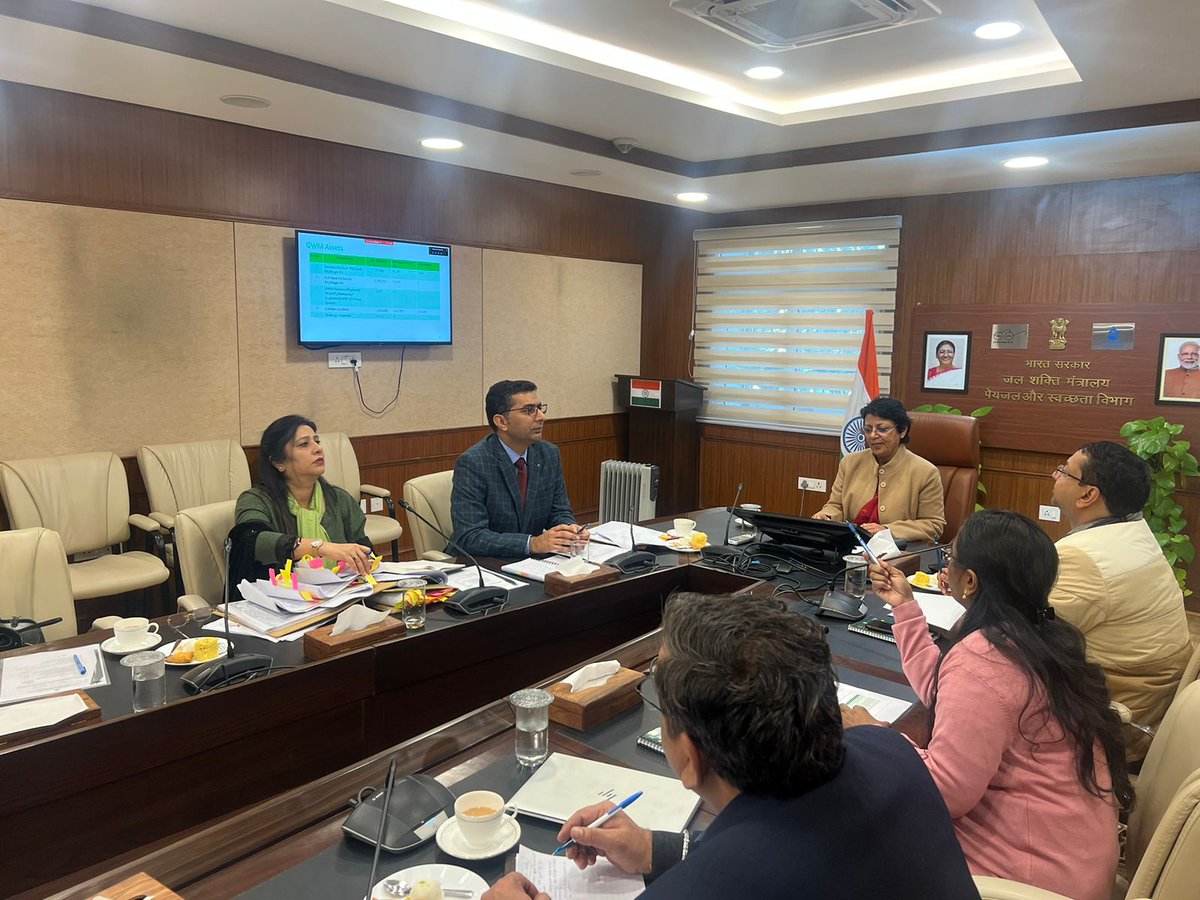 Smt. @mahajan_vini, Secretary, DDWS, chaired the discussion on Annual Implementation Plan (AIP) for implementation of #SBMG during 2024-25 in #Jammu&Kashmir . The State presented their AIP during which physical and financial targets under SBMG Ph II were discussed. @mission_sbm