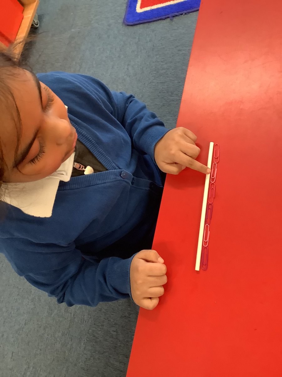 Rowlatts_TMET's tweet photo. Miss Ahmed’s Maths Group have been using non standard units of measurement to measure things around our classroom in year 1. #rmpamaths #concreteobjects #length #height https://t.co/lN2vAOjahk