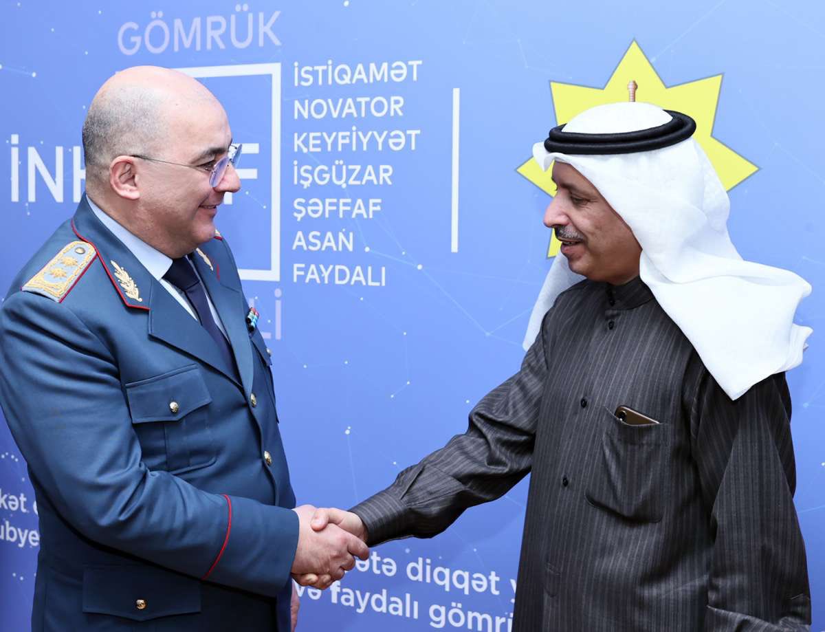 AzGomruk's tweet photo. Yanvarın 24-də Dövlət Gömrük Komitəsində Küveyt Dövlətinin ölkəmizdəki səfiri ilə görüş keçirilib.

Ətraflı: https://t.co/xlhzMvWQvw https://t.co/Jakcj4GFAi