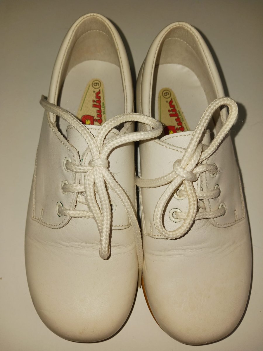 Zapatito blanco, zapatito azul... 😊🎶

📍PUNTALLANA
📍SANTA CRUZ DE LA PALMA
📍LOS LLANOS DE ARIDANE
📍EL PASO
📍PUNTAGORDA

☎ 922 43 06 79