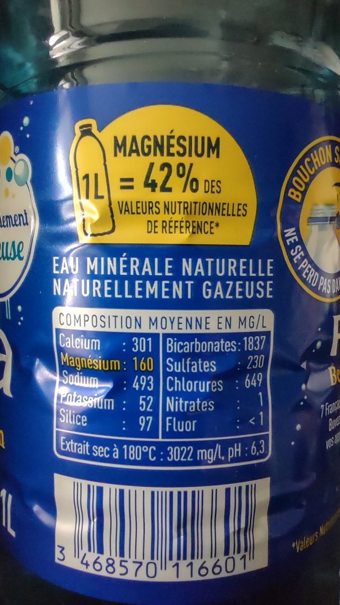 postbus88's tweet image. Just drove 100 Km / 60 Miles to get me some water...
Bought 3 crates of #Rozana 
It claims to have the highest #magnesium content of "all" (French) mineral waters.
First impression: mildly carbonated, quite "dry" aftertaste, very lightly salty. 

fr.m.wikipedia.org/wiki/Rozana